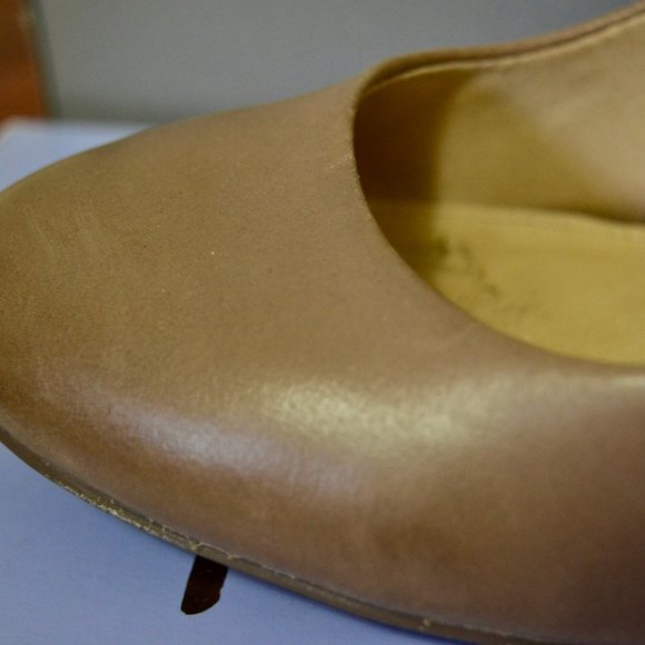 Hush Puppies Nude Heels - Size 7.5 - Picture 3 of 4